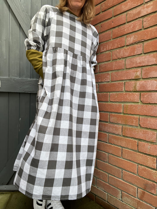 Kay Dress in Large Grey Gingham Cotton